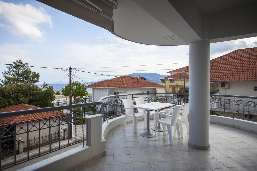 Villa Amalia Sun Beach Nea Vrasna Luaran gambar